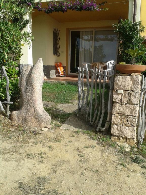 Appartamenti Salusai Trinità dʼAgultu Exterior foto