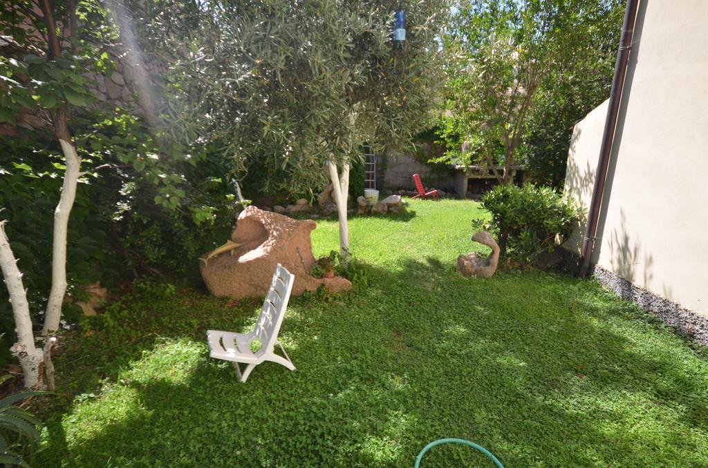 Appartamenti Salusai Trinità dʼAgultu Exterior foto